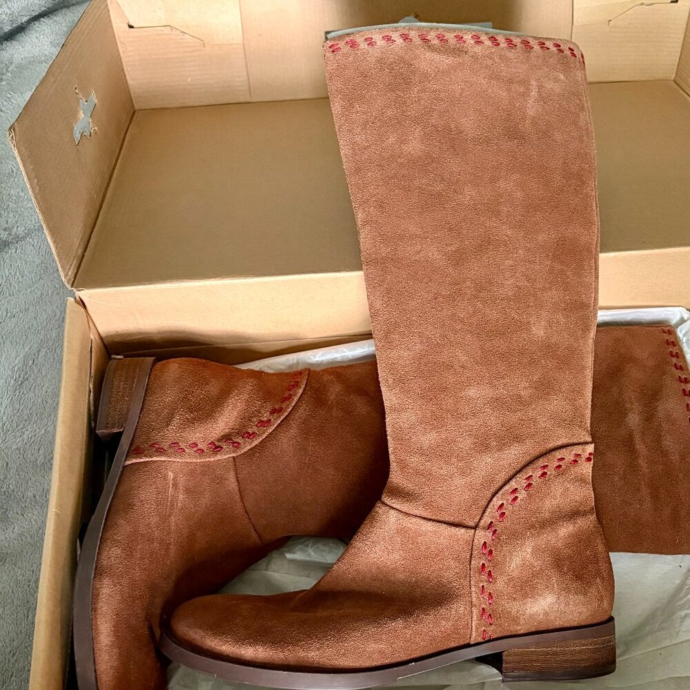 Nine West Suede Vintage America Collection Boots in Cognac, Size 7.5 New in Box